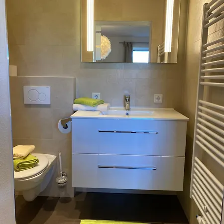 Eggerbauer Apartman *