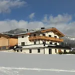 Eggerbauer Appartement *
